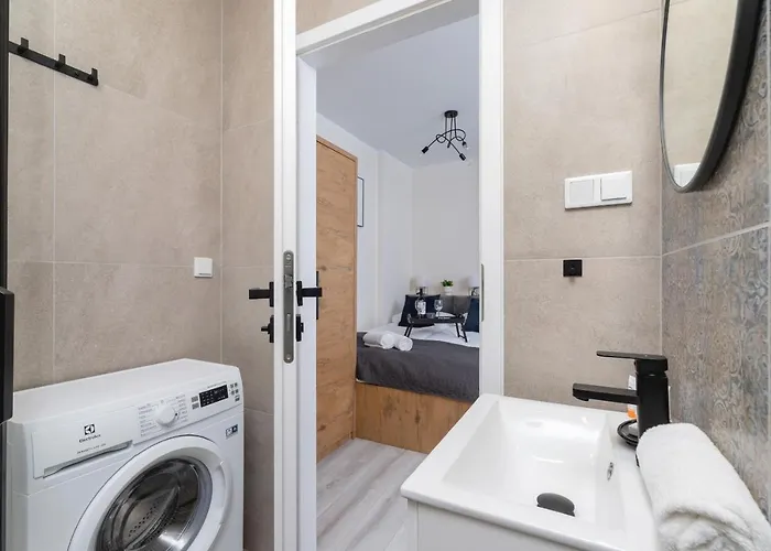 Modern Cracow Rakowicka 14 By Renters 公寓