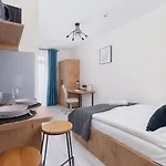 Modern Cracow Rakowicka 14 By Renters Kraków