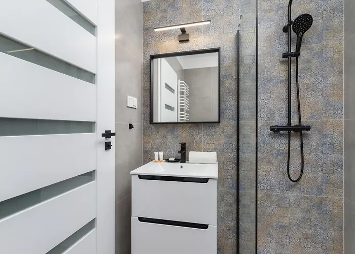 Daire Modern Cracow Rakowicka 14 By Renters Krakow